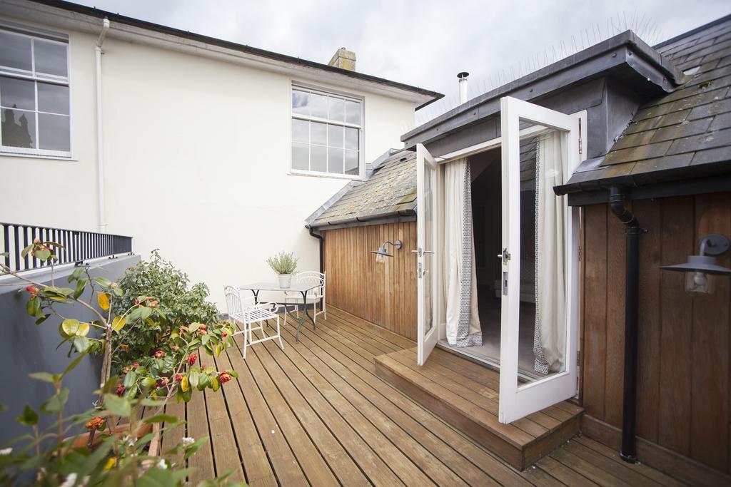 The Grosvenor Arms Hotel Shaftesbury Exterior photo