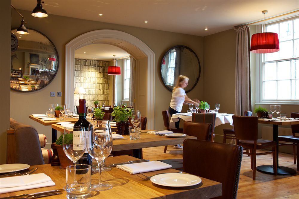 The Grosvenor Arms Hotel Shaftesbury Exterior photo